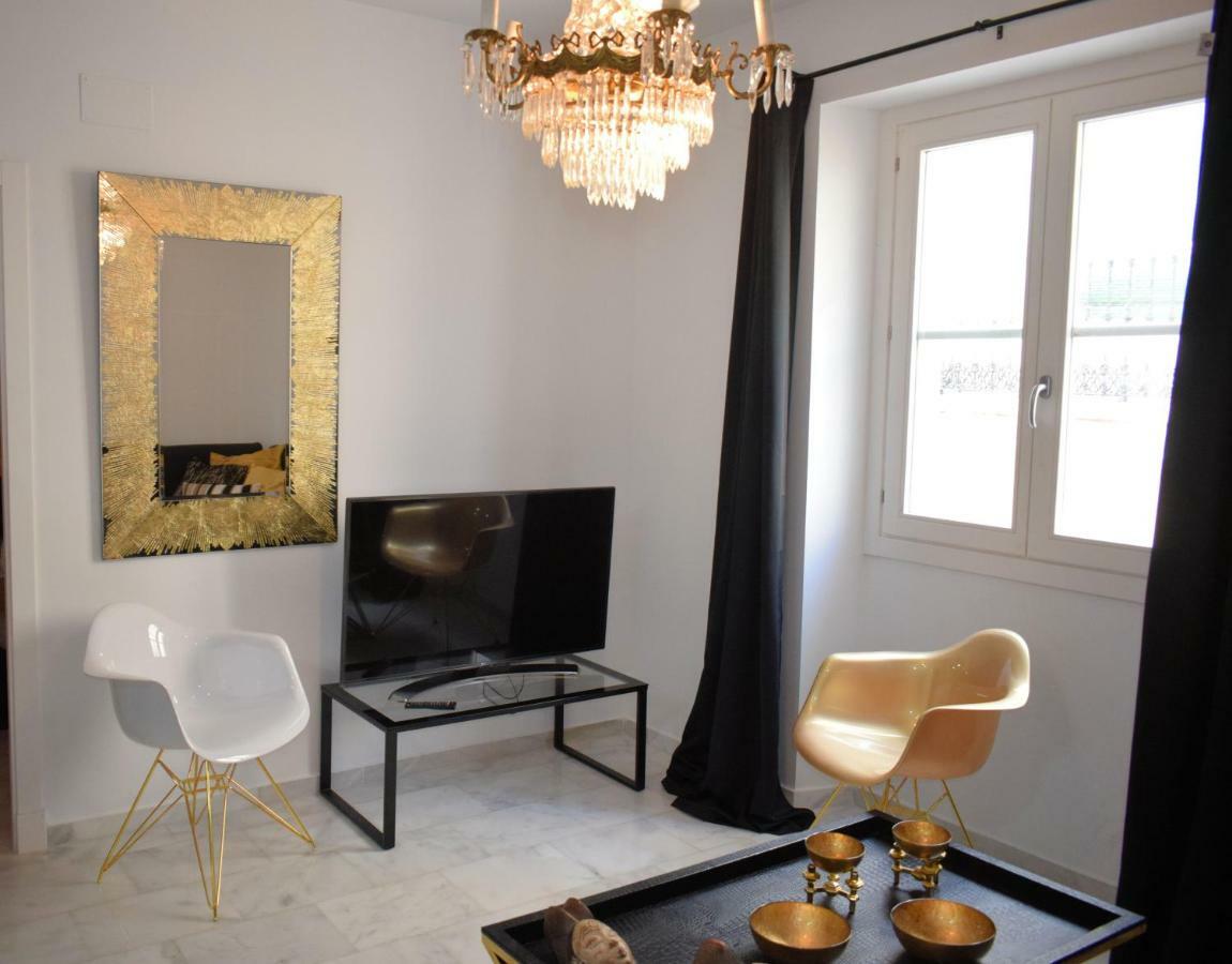 Apartamento Luxury Apartment Cadiz Bagian luar foto